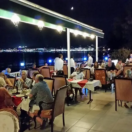 Hotel Sultans And Kings